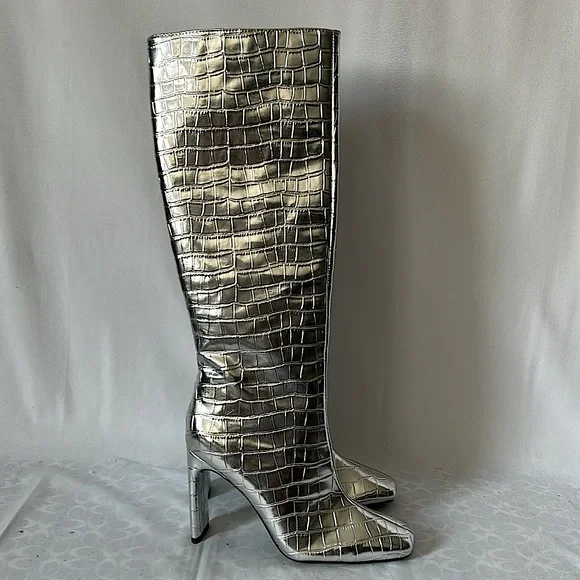 Zara NWT Silver Metallic Crocodile Print Knee High Heel Boots **Sz 36/US 6**🔥🔥 - Picture 3 of 8